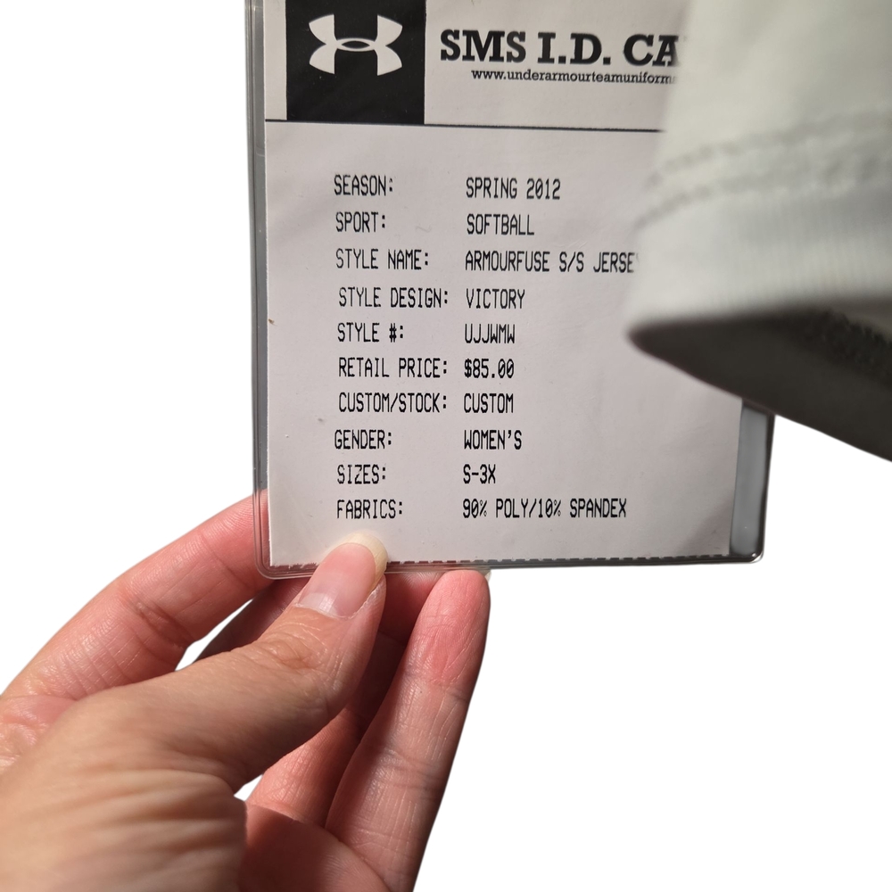 Under Armour NWT Women's Hawaii Softball Jersey - Picture 5 of 6